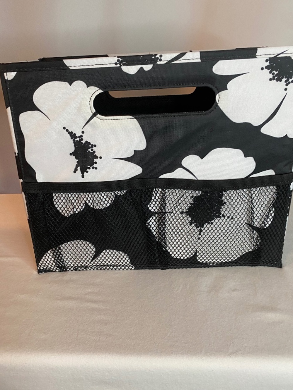 Thirty One Fold and File, NWT